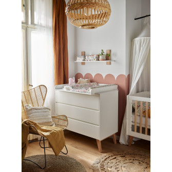 Kummut kolme sahtliga (Swing kollektsioon) Kummut kolme sahtliga (Swing kollektsioon)